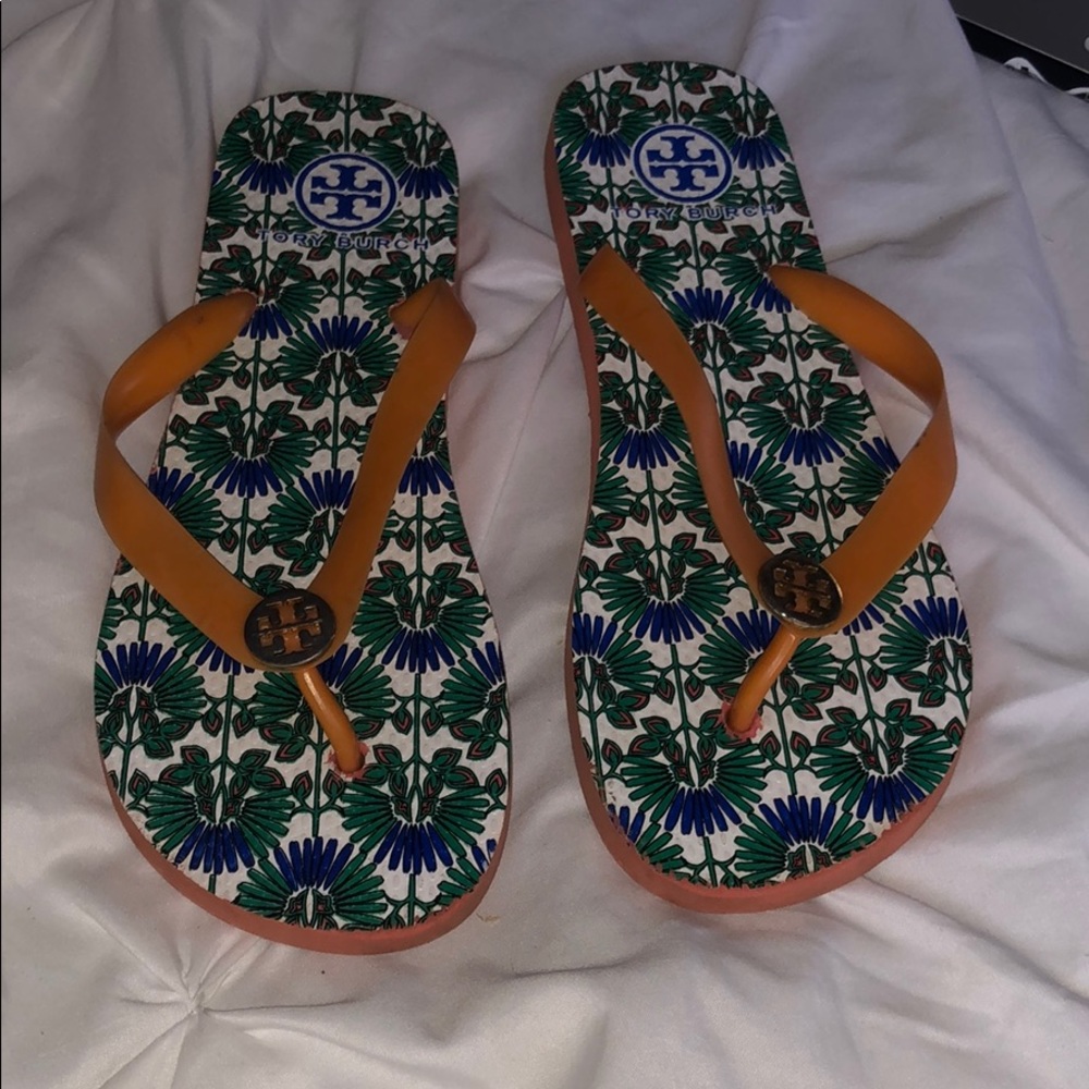 Used Tory Burch printed thin flip flop